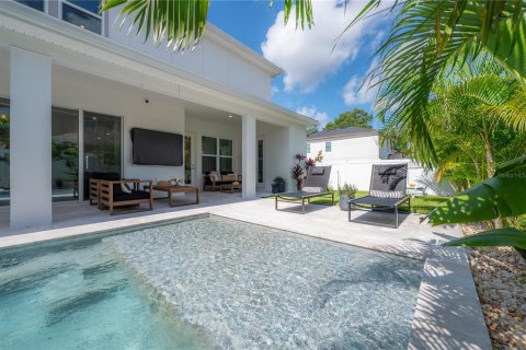 Villa ou maison à vendre à Tampa, Floride: 5 chambres, 329.25 m2 № 1837364 - photo 6