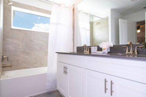 Adosado en alquiler en Kissimmee, Florida, 4 dormitorios, 176.7 m2 № 1758084 - foto 27