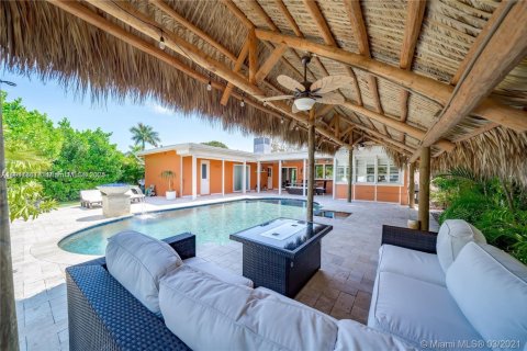 Снять в аренду виллу или дом в Холливуд, Флорида 4 спальни, 161м2, № 1969637 - фото 20