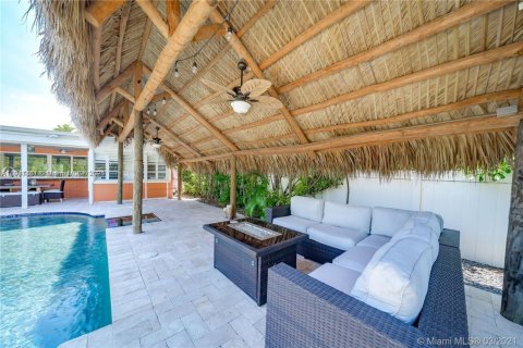 Снять в аренду виллу или дом в Холливуд, Флорида 4 спальни, 161м2, № 1969637 - фото 17