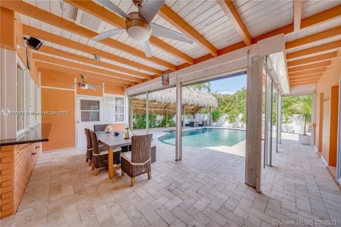 Снять в аренду виллу или дом в Холливуд, Флорида 4 спальни, 161м2, № 1969637 - фото 28