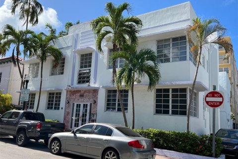 Copropriété à vendre à Miami Beach, Floride: 1 chambre, 54.81 m2 № 1860104 - photo 15
