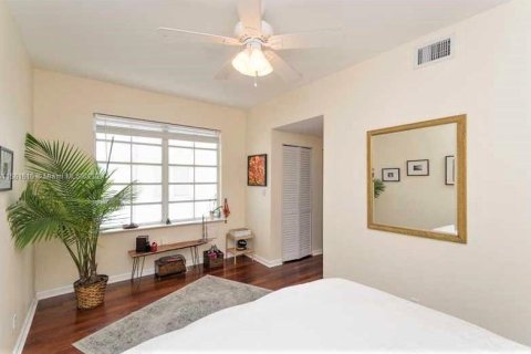 Copropriété à vendre à Miami Beach, Floride: 1 chambre, 54.81 m2 № 1860104 - photo 13