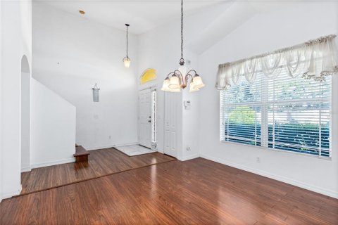 House in Orlando, Florida 4 bedrooms, 218.23 sq.m. № 1916762 - photo 6