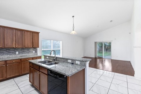 House in Orlando, Florida 4 bedrooms, 218.23 sq.m. № 1916762 - photo 9