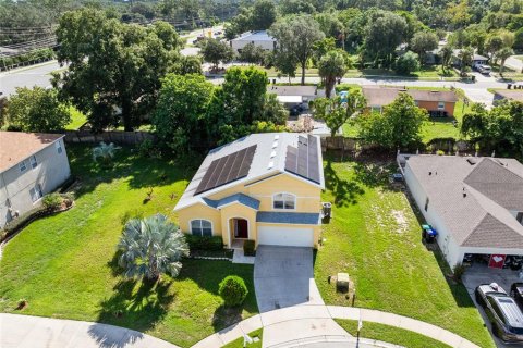 House in Orlando, Florida 4 bedrooms, 218.23 sq.m. № 1916762 - photo 3