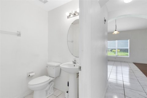 House in Orlando, Florida 4 bedrooms, 218.23 sq.m. № 1916762 - photo 14