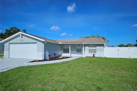 Casa en venta en Apollo Beach, Florida, 3 dormitorios, 127.28 m2 № 1784963 - foto 1