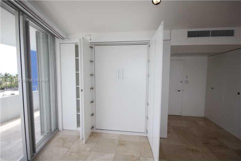 Copropriété à louer à Miami Beach, Floride: 2 chambres, 126.35 m2 № 2174425 - photo 14