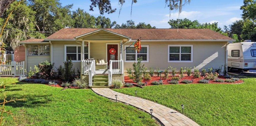 Villa ou maison à Valrico, Floride 2 chambres, 137.59 m2 № 2403394