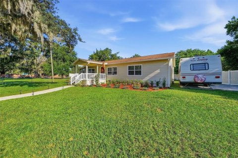 Villa ou maison à vendre à Valrico, Floride: 2 chambres, 137.59 m2 № 2403394 - photo 3