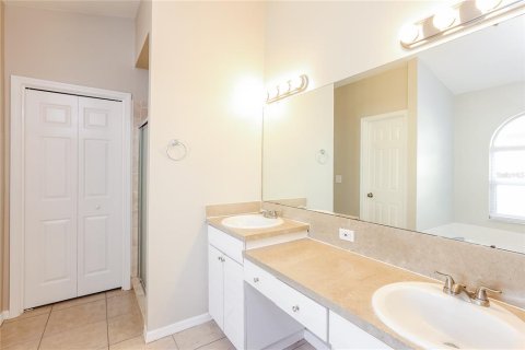Villa ou maison à vendre à Valrico, Floride: 4 chambres, 202.9 m2 № 2266650 - photo 10