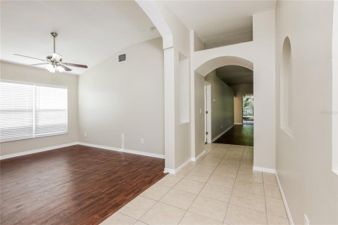 Villa ou maison à vendre à Valrico, Floride: 4 chambres, 202.9 m2 № 2266650 - photo 2