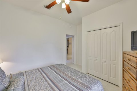House in Sun City Center, Florida 2 bedrooms, 184.78 sq.m. № 1760262 - photo 16