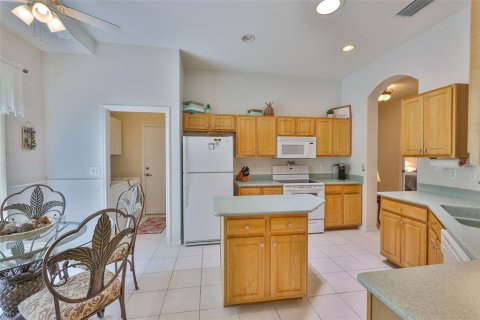 House in Sun City Center, Florida 2 bedrooms, 184.78 sq.m. № 1760262 - photo 21