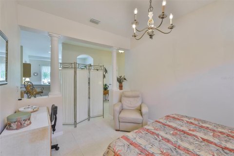House in Sun City Center, Florida 2 bedrooms, 184.78 sq.m. № 1760262 - photo 9