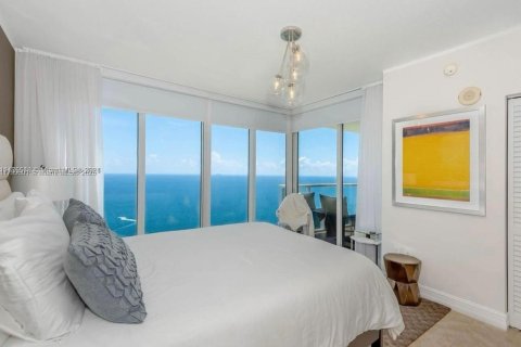Copropriété à louer à Sunny Isles Beach, Floride: 2 chambres, 148.83 m2 № 1684220 - photo 11