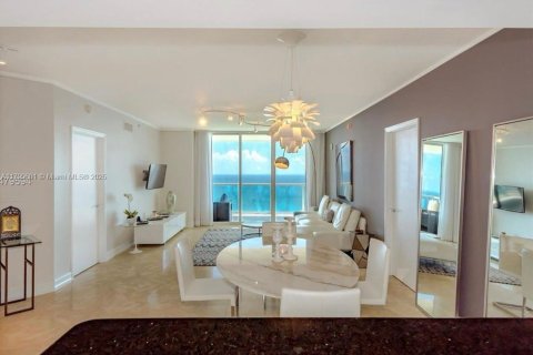 Copropriété à louer à Sunny Isles Beach, Floride: 2 chambres, 148.83 m2 № 1684220 - photo 18