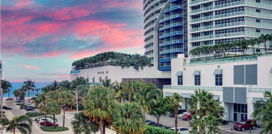 Adosado en Fort Lauderdale, Florida 3 dormitorios, 310.67 m2 № 981764