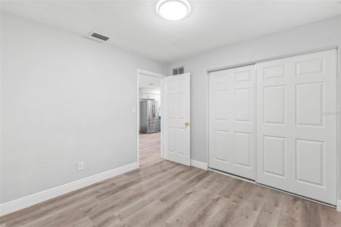 Villa ou maison à vendre à Saint Petersburg, Floride: 4 chambres, 116.03 m2 № 2302774 - photo 17
