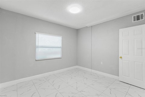 Villa ou maison à vendre à Saint Petersburg, Floride: 4 chambres, 116.03 m2 № 2302774 - photo 12