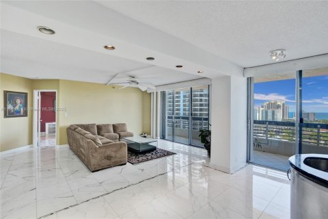 Copropriété à vendre à Aventura, Floride: 2 chambres, 126.81 m2 № 1845949 - photo 16