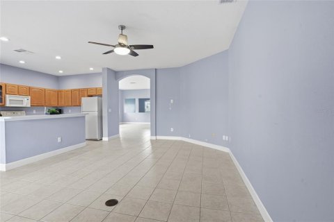 Villa ou maison à vendre à Land O' Lakes, Floride: 2 chambres, 156.35 m2 № 2217721 - photo 11