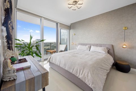 Condo in Miami, Florida, 2 bedrooms  № 1711323 - photo 13