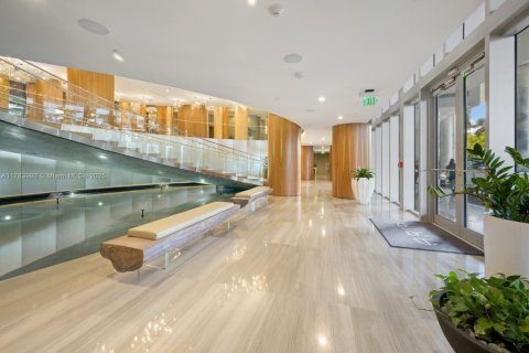 Condo in Miami, Florida, 2 bedrooms  № 1711323 - photo 4