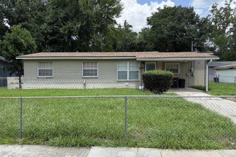 Casa en venta en Jacksonville, Florida, 2 dormitorios № 1991338 - foto 1