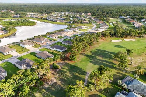 Villa ou maison à vendre à Weeki Wachee, Floride: 4 chambres, 177.44 m2 № 1767011 - photo 30
