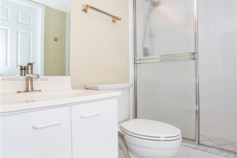 Condominio en venta en Sunny Isles Beach, Florida, 2 dormitorios, 102.19 m2 № 2008695 - foto 14