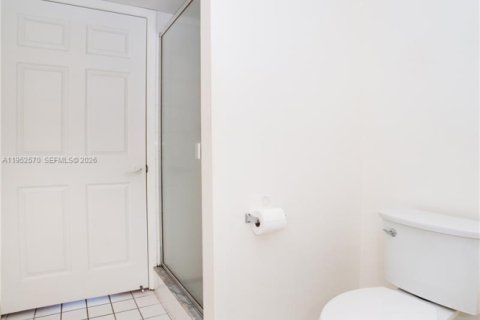 Condominio en venta en Sunny Isles Beach, Florida, 2 dormitorios, 102.19 m2 № 2008695 - foto 21