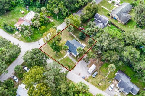 House in Deltona, Florida 3 bedrooms, 145.3 sq.m. № 1899073 - photo 29