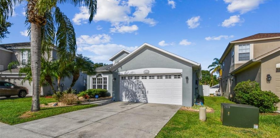 Villa ou maison à Wesley Chapel, Floride 3 chambres, 169.55 m2 № 1884847