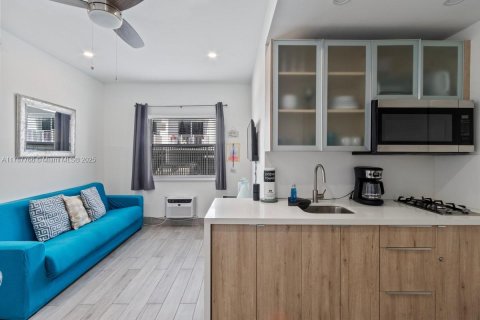 Condominio en venta en Miami Beach, Florida, 1 dormitorio, 38.09 m2 № 1967001 - foto 7