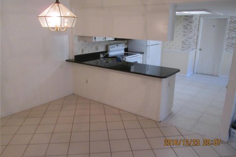Appartement à louer à Orlando, Floride: 3 chambres, 127.74 m2 № 2418842 - photo 4