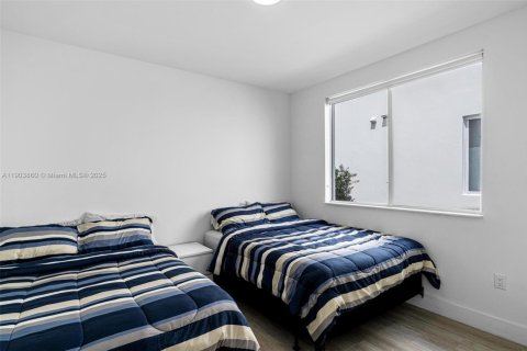 Villa ou maison à louer à Doral, Floride: 4 chambres, 258.45 m2 № 2038089 - photo 21