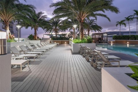 Apartamento en alquiler en Miami, Florida, 1 dormitorio, 60.29 m2 № 2028985 - foto 30