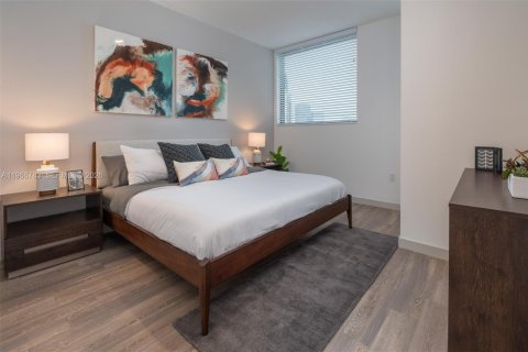 Apartamento en alquiler en Miami, Florida, 1 dormitorio, 60.29 m2 № 2028985 - foto 21