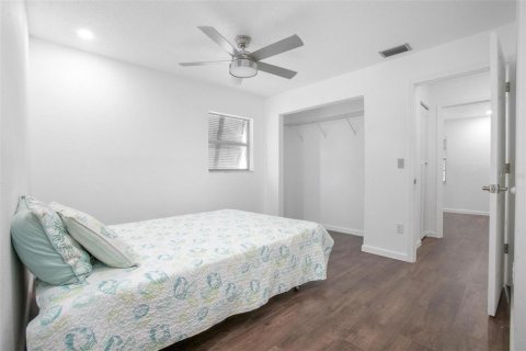 Villa ou maison à vendre à South Daytona, Floride: 5 chambres, 211.35 m2 № 1620590 - photo 13