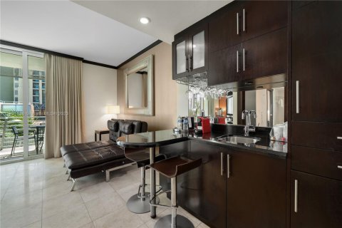 Condominio en venta en Miami Beach, Florida, 46.45 m2 № 1811525 - foto 4