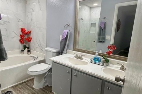 Villa ou maison à vendre à Orlando, Floride: 4 chambres, 179.21 m2 № 2322651 - photo 15