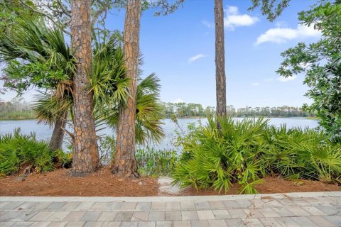 House in Orlando, Florida 4 bedrooms, 220.09 sq.m. № 1534569 - photo 28