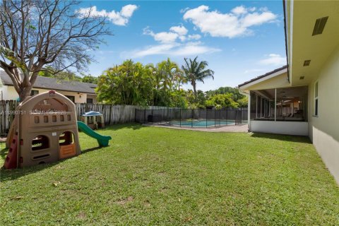 Casa en venta en Palmetto Bay, Florida, 4 dormitorios, 151.9 m2 № 2058458 - foto 27