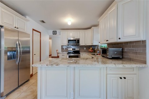 Casa en venta en Palmetto Bay, Florida, 4 dormitorios, 151.9 m2 № 2058458 - foto 9