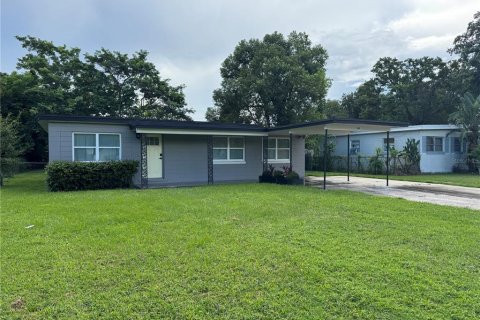 Villa ou maison à vendre à Sanford, Floride: 3 chambres, 115.11 m2 № 1904353 - photo 2