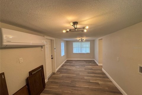 Villa ou maison à vendre à Sanford, Floride: 3 chambres, 115.11 m2 № 1904353 - photo 21