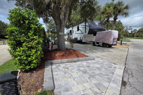 Terreno en venta en River Ranch, Florida № 1905912 - foto 19