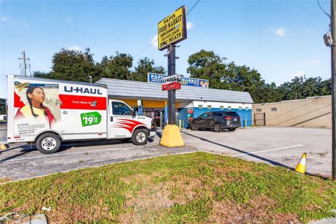 Commercial property in Tampa, Florida 273.13 sq.m. № 2427259 - photo 2